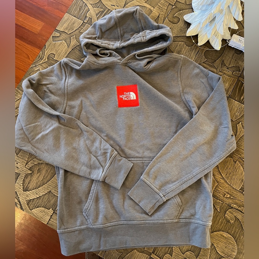 The North Face sweatshirt size medium